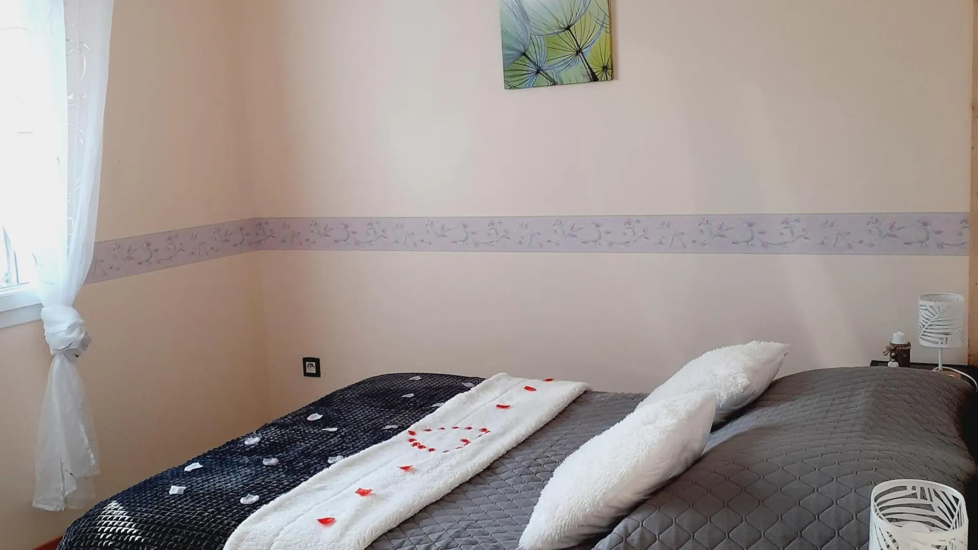 Les Chalets De Barruerot - Jacuzzi Spa Privatif - Chalet Meleze Peyrusse-Grande Holiday home